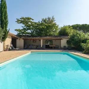 https://le-gte-de-tante-berthe.fr-provencehotel.com